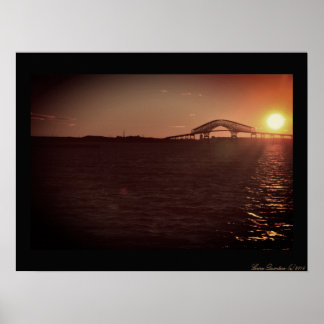 Póster Atardecer en el puente clave sobre la bahía de Che