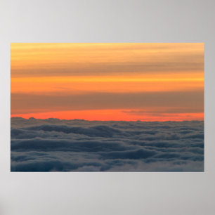 Póster Atardecer mágico sobre las nubes