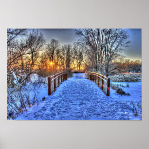Póster Atardecer más allá de la escena invernal de Bridge