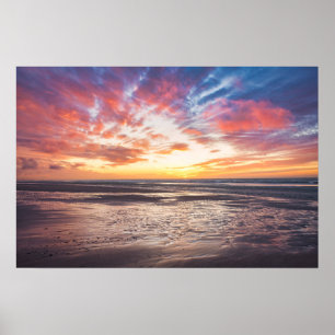 Póster Atardecer sobre la playa y el mar