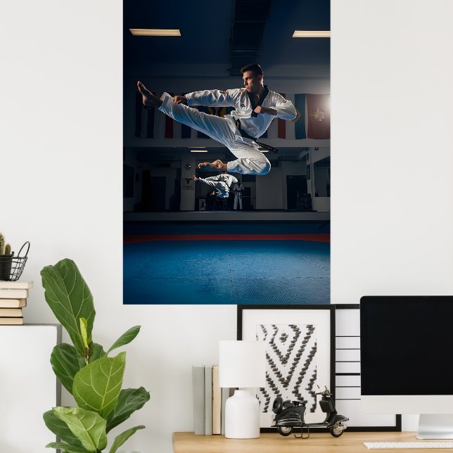 Póster Atleta de Taekwondo realizando patada lateral vola (Oficina en casa)