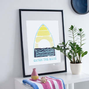 Póster Atrapa la ola. Diseño en verano.