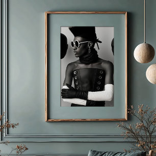 Póster Avant-Garde Vision: Audaz Moda Monocroma