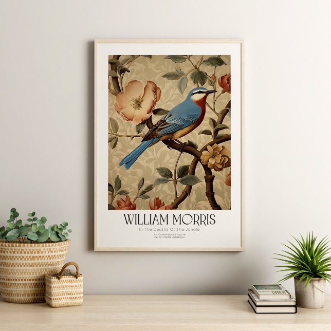 Póster Ave azul virgen William Morris con flores (William Morris Vintage Blue Bird with Blossoms Poster in a neutral boho livingroom with house plants)
