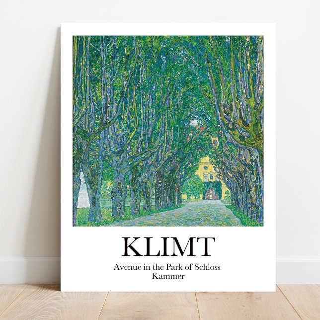Póster Avenida en el Parque de Schloss Kammer Gustav Klim (Klimt's Tranquil Escape: "Avenue in Schloss Kammer" - Lush Greenery Awaits. High-quality art poster)