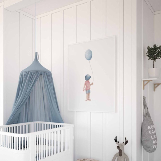 Póster Balón de agua sujetando globo de playa poster (Subido por el creador)