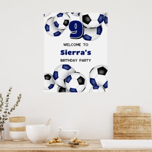 Póster balones de fútbol azules y negros para fiesta de c