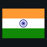 Póster Bandera de la India<br><div class="desc">La bandera india es una tricolor horizontal cargada con en el medio un emblema. Los colores utilizados en la bandera son azul,  naranja,  blanco y verde. La proporción de la bandera india es de 2:3. La bandera de la India fue adoptada en 1947.</div>