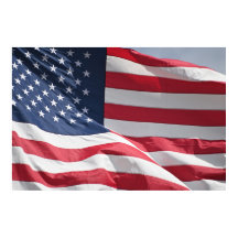 Bandera estadounidense de la libertad ondeando en 