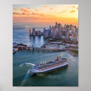 Póster Barco de crucero del atardecer de Miami y paisaje