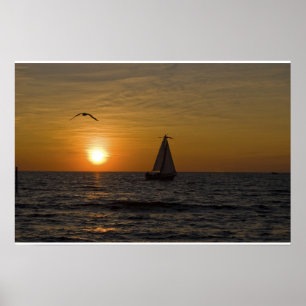 Póster Barco de vela al atardecer