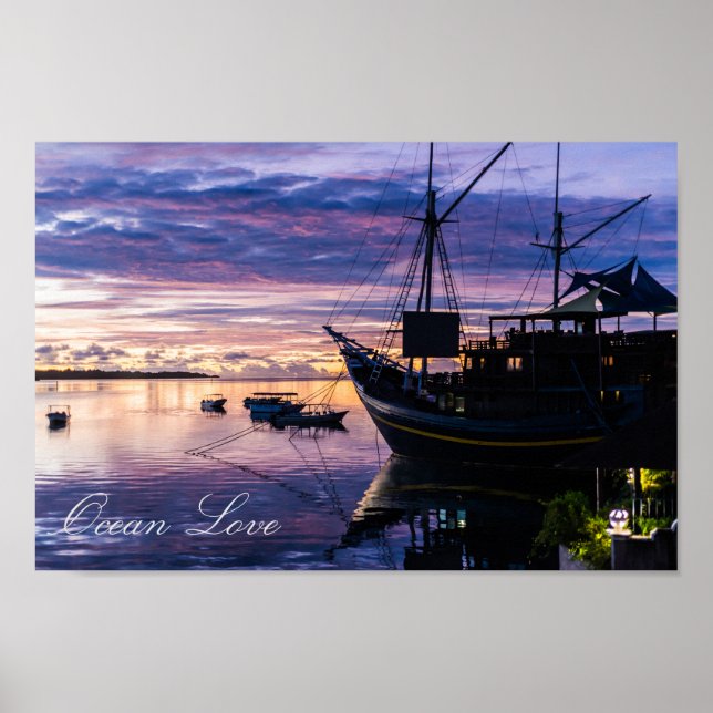 Póster Barco en la laguna tropical (Frente)