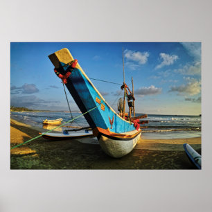 Póster Barco Pesquero Colorido Cerca Del Océano