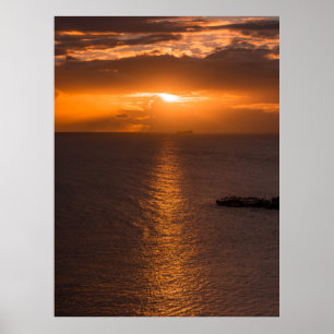 Póster Barco tanque al atardecer en el Océano Atlántico