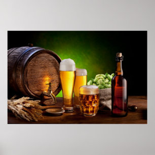 Póster Barril de cerveza con lentes de cerveza sobre una 