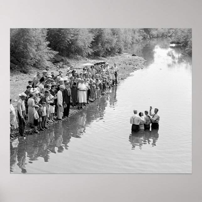 Póster Bautismo fluvial, 1940. Foto de cosecha de vintage (Frente)