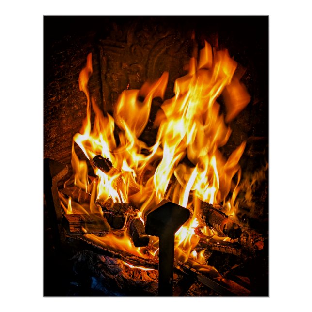 Póster Beautiful fire in ancient fireplace (Anverso)