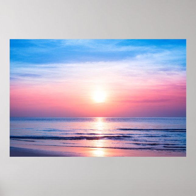 Póster Beautiful morning sunrise, blue sea, pink sky, whi (Frente)