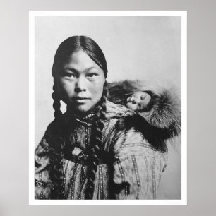 Póster Bebé en Eskimo, mamá en 1906