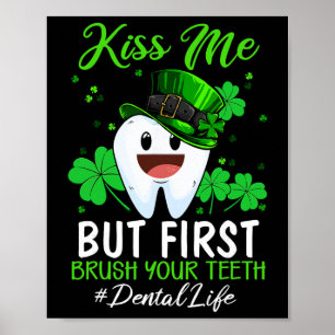 Póster Bésame Leprechaun Dentista Dental Instant St Patri
