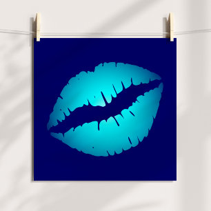 Póster Beso de Aqua Cool en azul oscuro