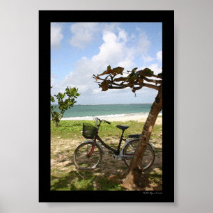 Póster Bicicleta contra árbol