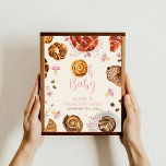 Póster Bienvenida a Baby Shower del Chica de pastas y pac<br><div class="desc">El tema de la "pastelería y pacificadores" cae sobre la ducha de bebé con el ilustracion de un bollo de canela incorporado al texto "OH BABY" con ilustraciones de flores,  café,  pasteles y pacificadores.</div>