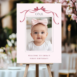 Póster Bienvenida Cumpleaños 1 año niña lazo rosa rojo