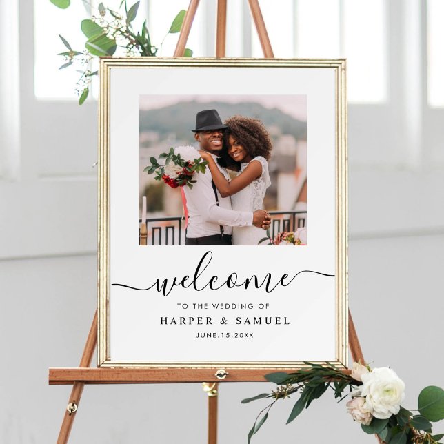 Póster Bienvenida de boda con foto y caligrafía negra ele (Subido por el creador)