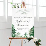 Póster Bienvenida de la cena de ensayo de Woodland Waterc<br><div class="desc">Cartel de bienvenida con acuarelas verdes y montañas con el tema de Woodland. Este original cartel de bienvenida es perfecto para cenas de primavera,  otoño e invierno. Esto también será perfecto para bodas de temas forestales y forestales. Los elementos coincidentes están disponibles.</div>