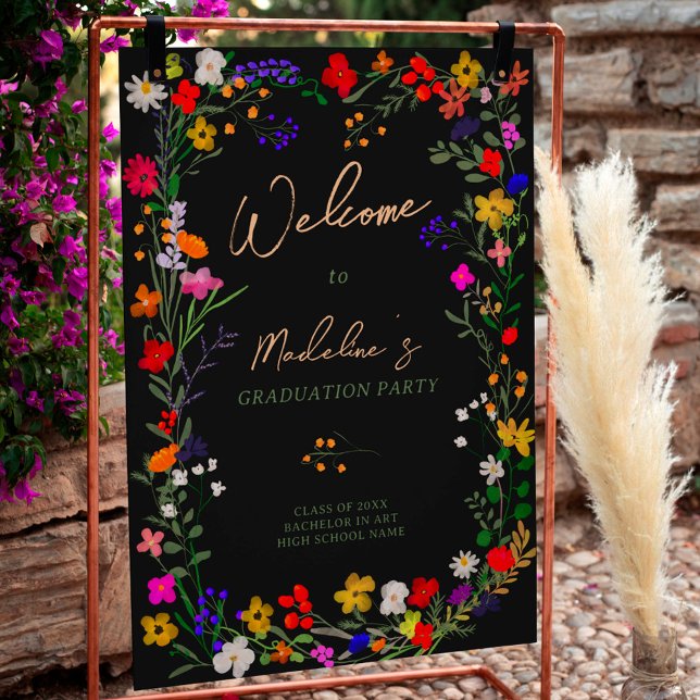 Póster Bienvenida la graduación moderna de flores silvest (Modern chic boho wild flowers graduation welcome poster black)