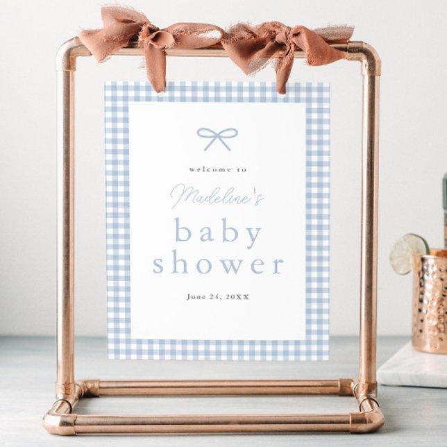 Póster Bienvenidos a Baby Shower Dusty Blue Gingham Boys (Dusty blue bow gingham boys baby shower welcome sign.)
