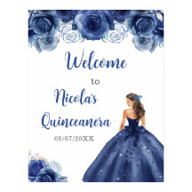 Bienvenidos a Quinceanera con vestimenta azul de l
