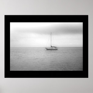 Póster Black and White Sailboat Photo