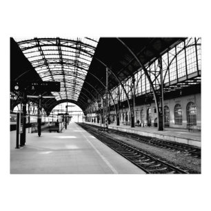 Poster blanco y negro de la foto de la estación d