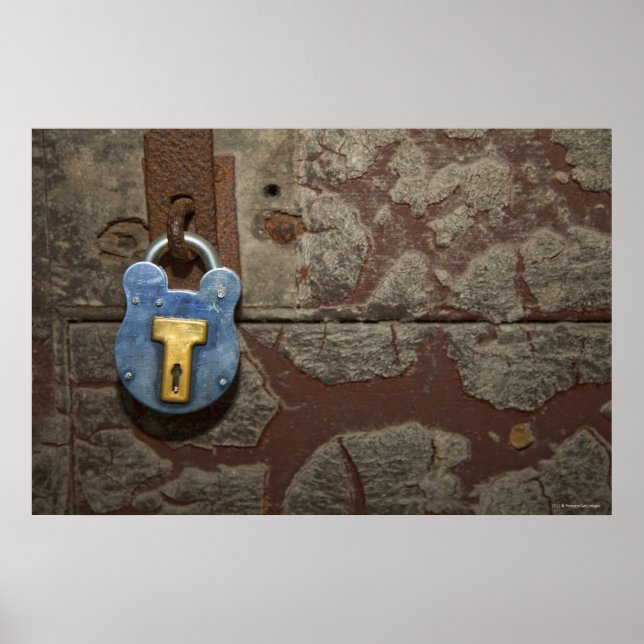 Póster Bloqueo Metalizado antiguo en el muro de piedra (Frente)