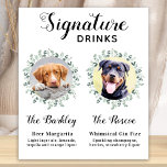 Póster Boda mascota Perro Firma Bebe Personalizado 2 Foto<br><div class="desc">Firma Bebidas de tus mascotas! Incluya su mejor perro, mejor gato y cualquier mascota en su boda con su propio bar de bebidas. Perfecto para los amantes del perro, y un bar especial para perros será un éxito para su boda. Blanco sencillo pero elegante con hojas de eucalipto. Personalizar este...</div>