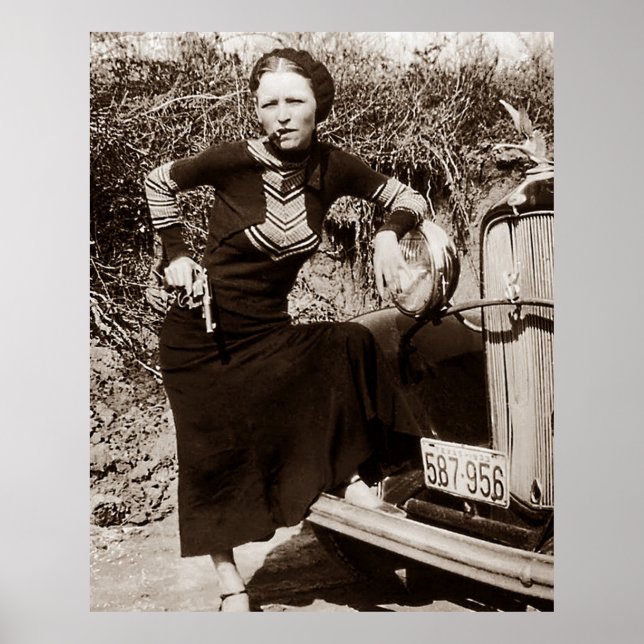 Póster Bonnie Parker fumando un puro 1933 Blanco y Negro (Frente)