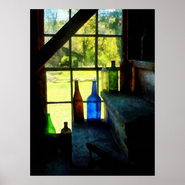 Póster Botellas de color en pasos (Frente)