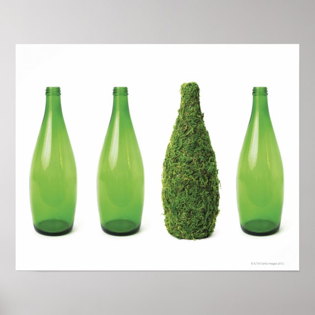 Póster Botellas de vidrio verde que muestran reciclado y (Frente)
