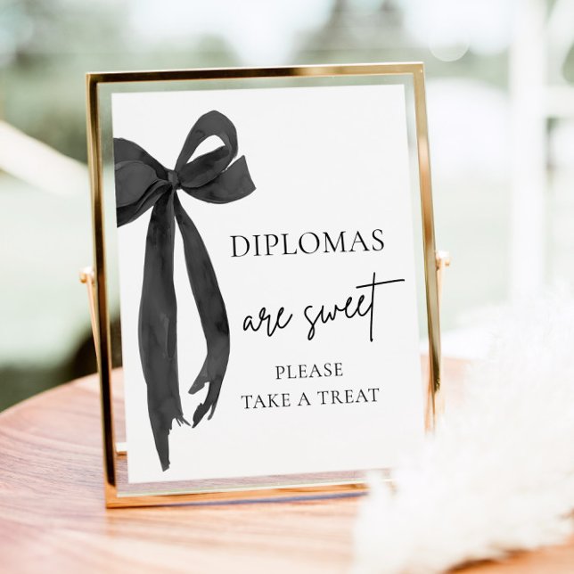 Póster Bow Diplomas Son Dulces Tomar Un Tratamiento Gradu (Bow Diplomas Are Sweet Take A Treat Graduation Sing)