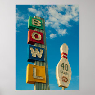 Póster BOWL in Color - Vintage Bowling Alley Neon Sign