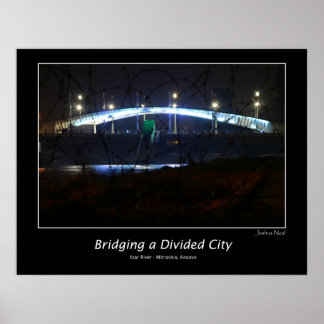 Póster Bridging a Divided City