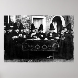 Póster Brujas galesas con té crone teatime