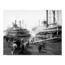 Buques de vapor del río Misisipi en el muelle