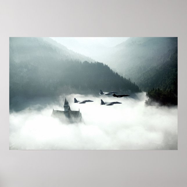 Póster Buzzing Neuschwanstein (Frente)
