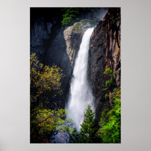 Póster Cae en cascada el bajo Yosemite