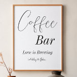 Póster Café Bar Black White Wedding Ducha<br><div class="desc">Poster de Café en blanco negro para ducha de novia/ducha de boda en un guión elegante de caligrafía. Este producto es parte de una colección,  por favor revisa nuestra colección de tiendas para ver los artículos que coincidan.</div>