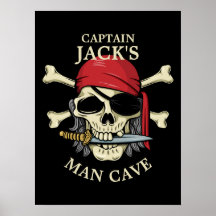 Calavera pirata y caverna masculina de los huesos 