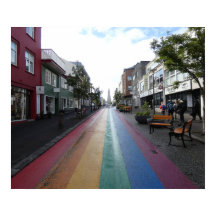 Calle Arcoíris en Reikiavik Islandia